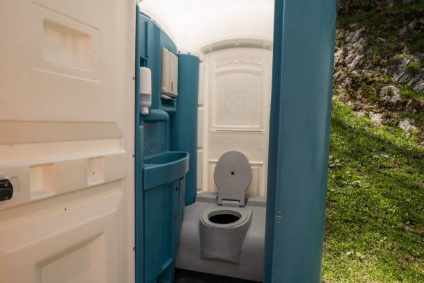 Portable Restrooms for Agricultural Sites